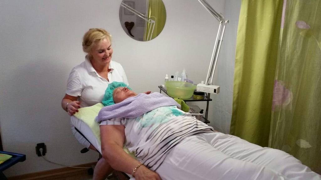 Martina`s Gästezimmer Erfurt Exteriör bild